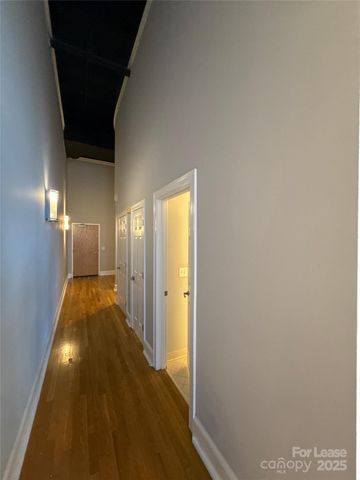 127 N Tryon Street 608, Charlotte, NC 28202