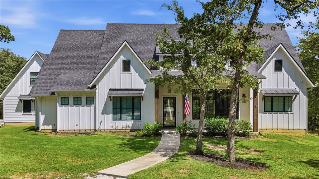 1629 Sawmill Road, Franklin, TX 77856 — exterior