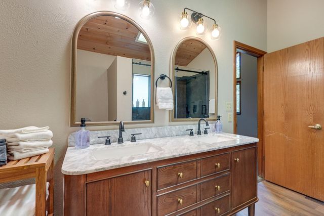 2387 Black Oak Dr, Arnold, CA 95223