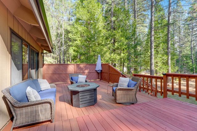 2387 Black Oak Dr, Arnold, CA 95223