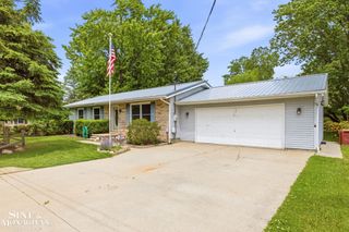 660 Range Road, Marysville, MI 48040