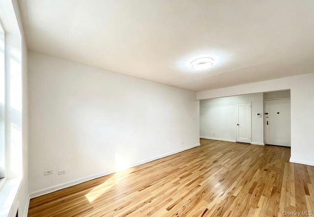 3410 75th street 5J, Jackson Heights, NY 11372