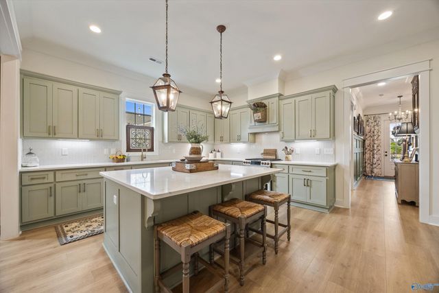 5 Astoria Lane, Gurley, AL 35748