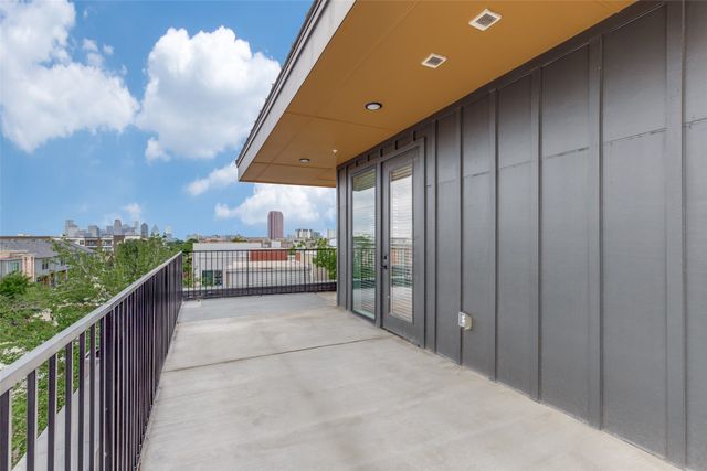 5215 Capitol Avenue 306, Dallas, TX 75206