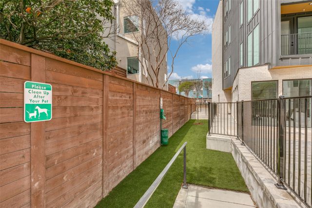 5215 Capitol Avenue 306, Dallas, TX 75206