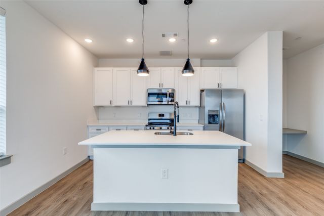 5215 Capitol Avenue 306, Dallas, TX 75206
