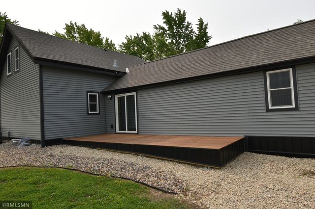 1616 130 Avenue, New Richmond, WI 54017