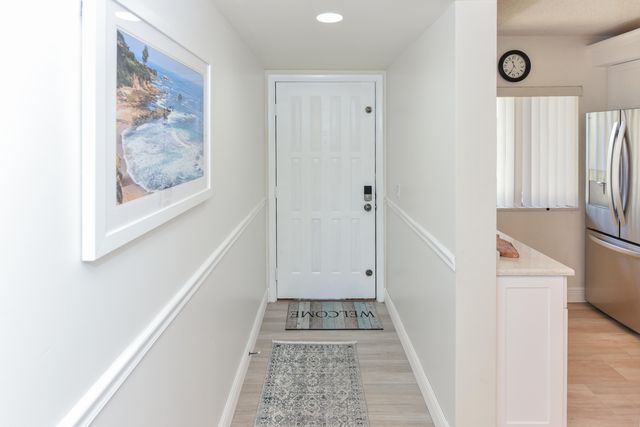 901 Seafarer Circle 302, Jupiter, FL 33477