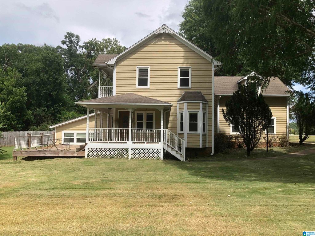 2309 N VILLAGE LANE, Gardendale, AL 35071