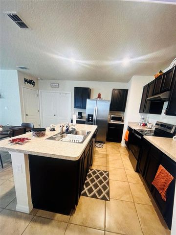1396 BERRY LANE, Davenport, FL 33837