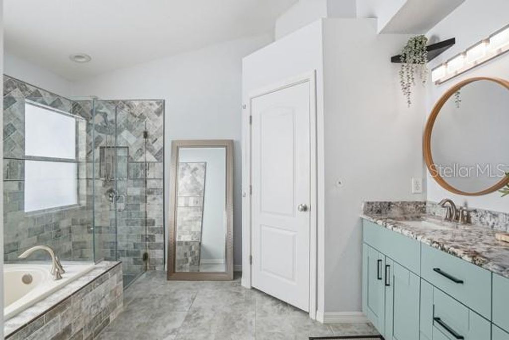 Image 27 of property listing at 12219 BISHOPSFORD DRIVE, Tampa, FL 33626