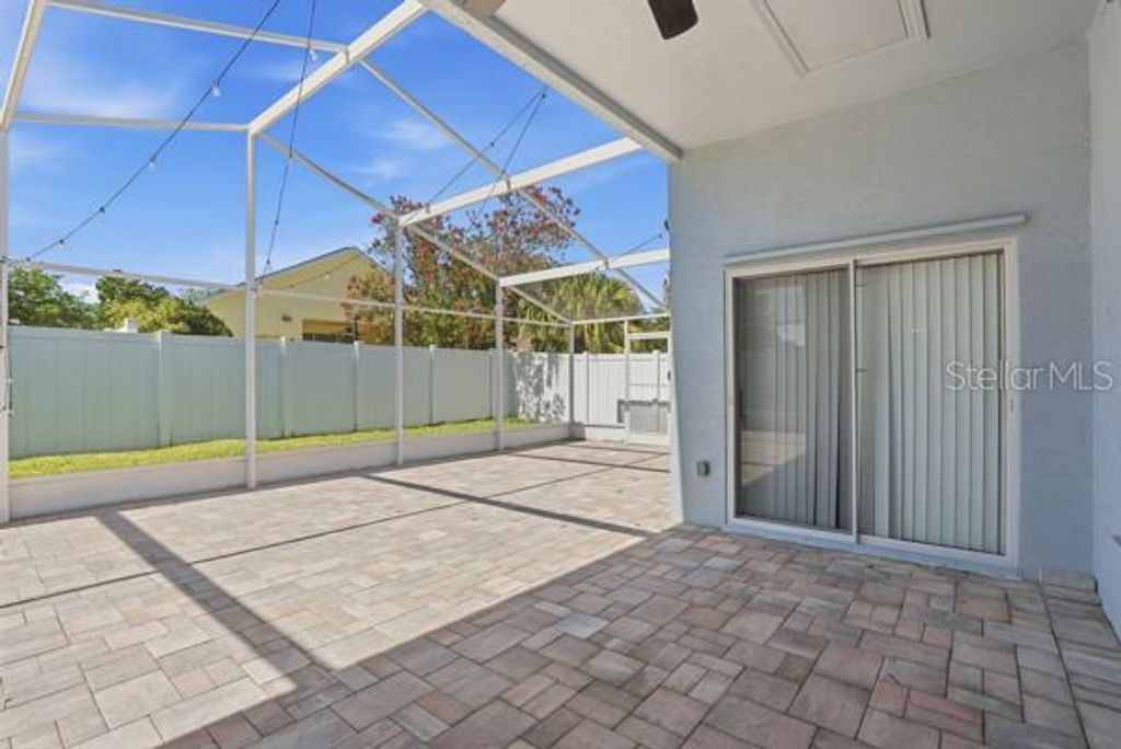 Image 40 of property listing at 12219 BISHOPSFORD DRIVE, Tampa, FL 33626
