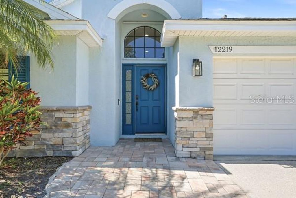 Image 5 of property listing at 12219 BISHOPSFORD DRIVE, Tampa, FL 33626