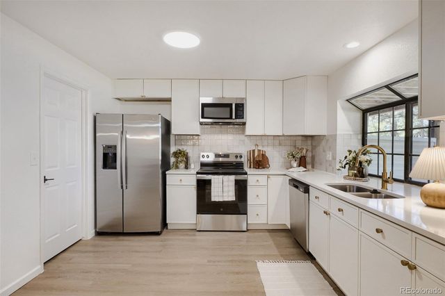 12662 E Warren Drive E, Aurora, CO 80014