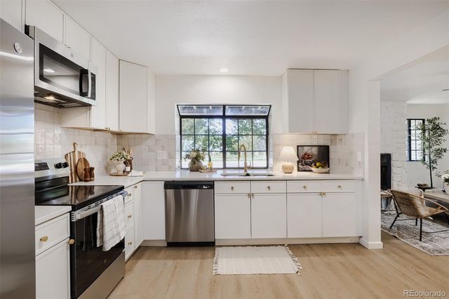 12662 E Warren Drive E, Aurora, CO 80014