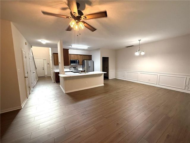 314 Creek Manor Way, Suwanee, GA 30024