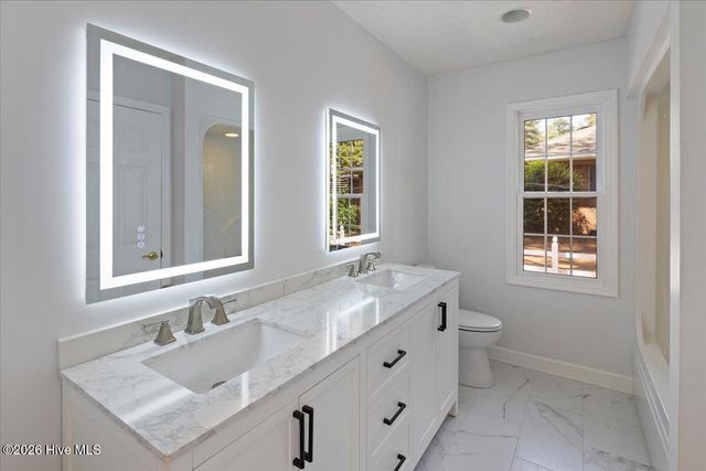 30 Birdie Drive, Whispering Pines, NC 28327