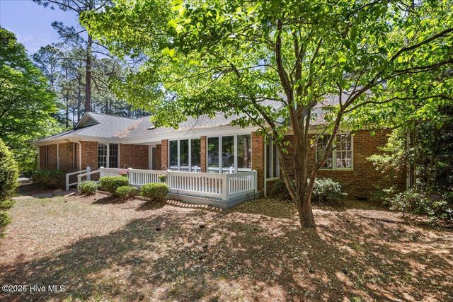 30 Birdie Drive, Whispering Pines, NC 28327