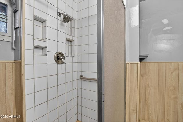 1132 E WELDON Avenue, Phoenix, AZ 85014