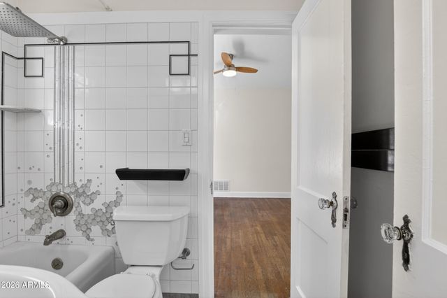 1132 E WELDON Avenue, Phoenix, AZ 85014