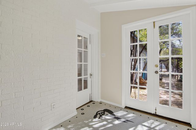 1132 E WELDON Avenue, Phoenix, AZ 85014