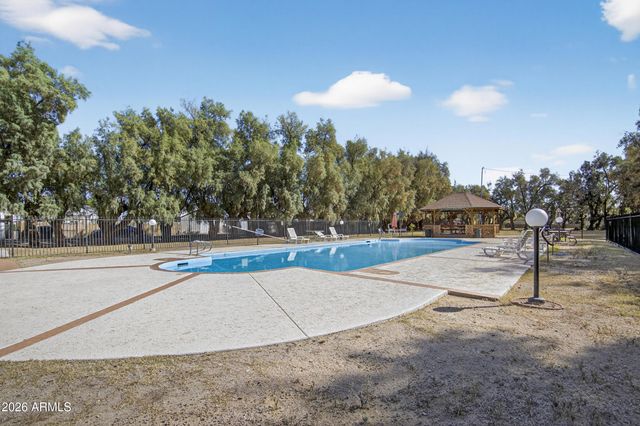 1132 E WELDON Avenue, Phoenix, AZ 85014