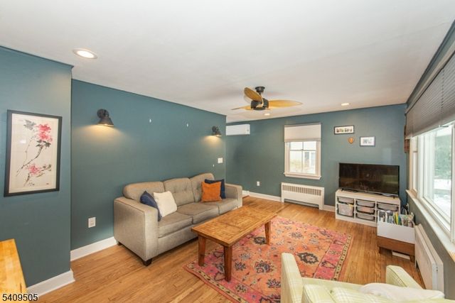 17 Hilsinger Rd, Parsippany-troy Hills Twp., NJ 07878