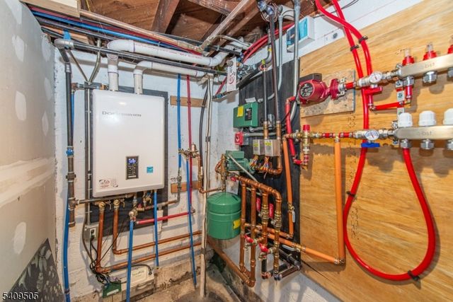 17 Hilsinger Rd, Parsippany-troy Hills Twp., NJ 07878