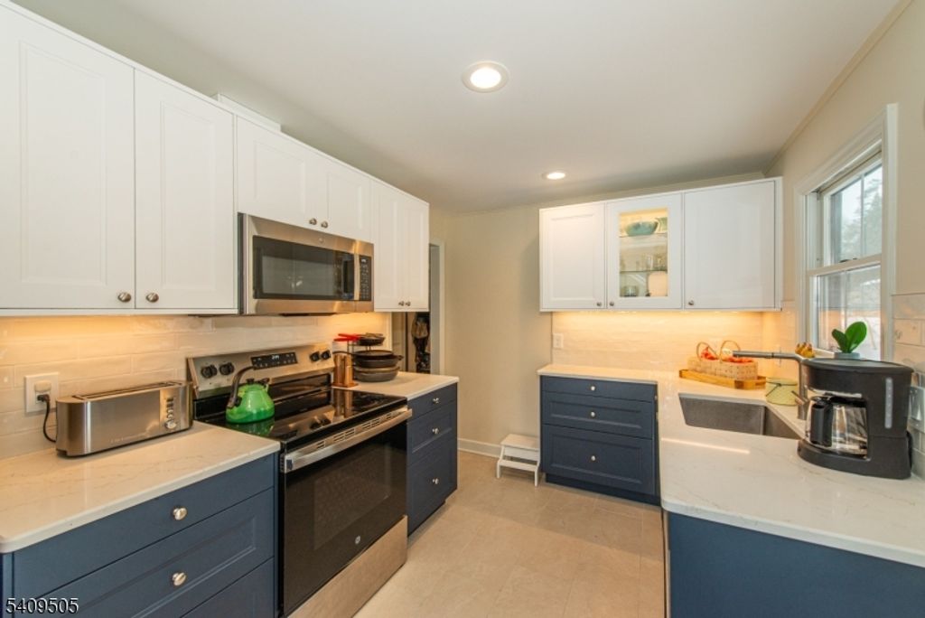 17 Hilsinger Rd, Parsippany-troy Hills Twp., NJ 07878