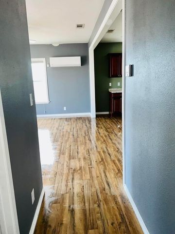 504 N Wildcat Dr., Wink, TX 79745