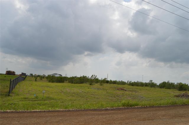 1106 CR 461, Elgin, TX 78621