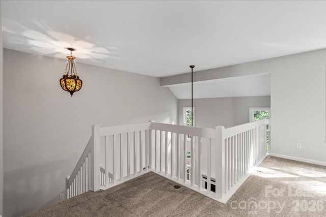 9022 Roseton Lane, Charlotte, NC 28277