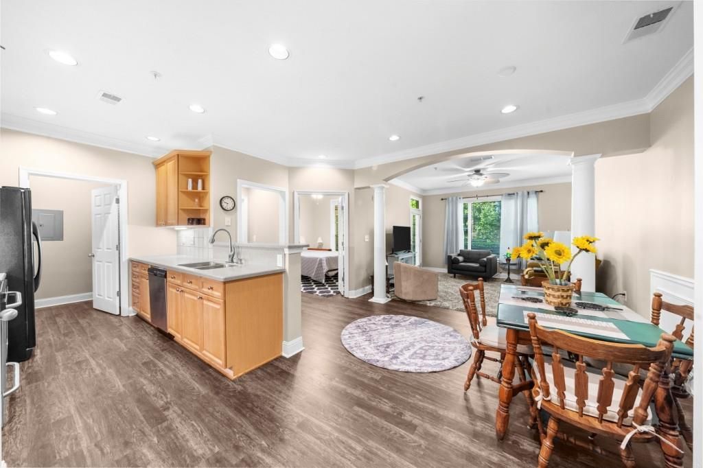 2103 Stratford Commons, Decatur, GA 30033