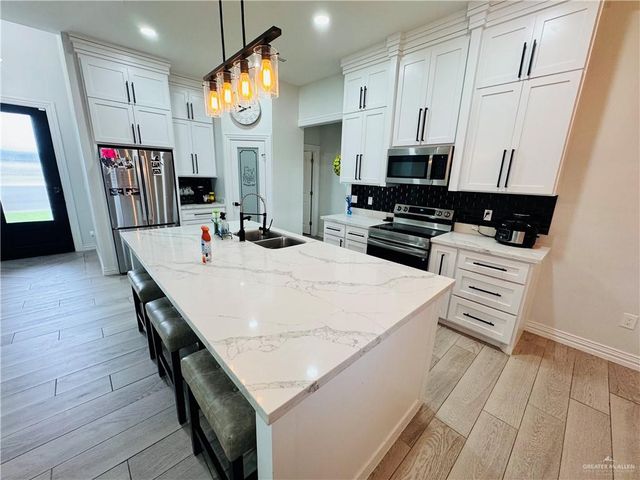 847 Beanka Drive, La Feria, TX 78559