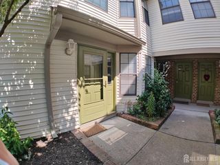 2205 Bayhead Drive, Sayreville, NJ 08859