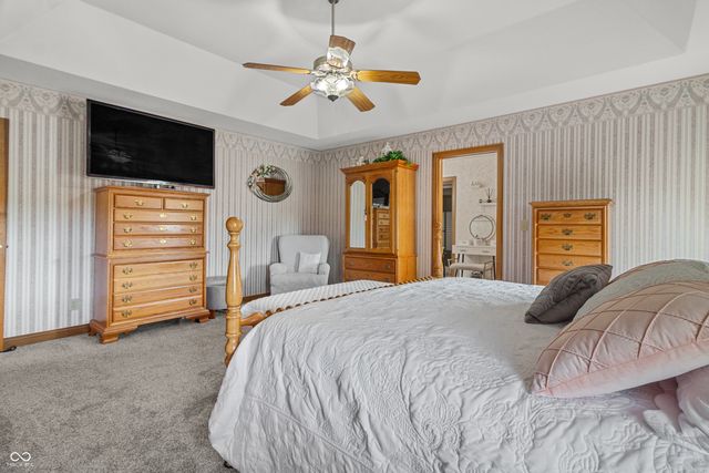 6611 S 500 E, Gas City, IN 46933