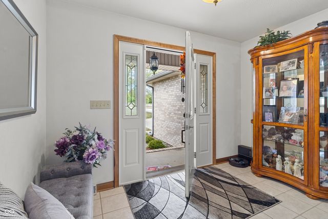 6611 S 500 E, Gas City, IN 46933