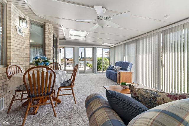 6611 S 500 E, Gas City, IN 46933