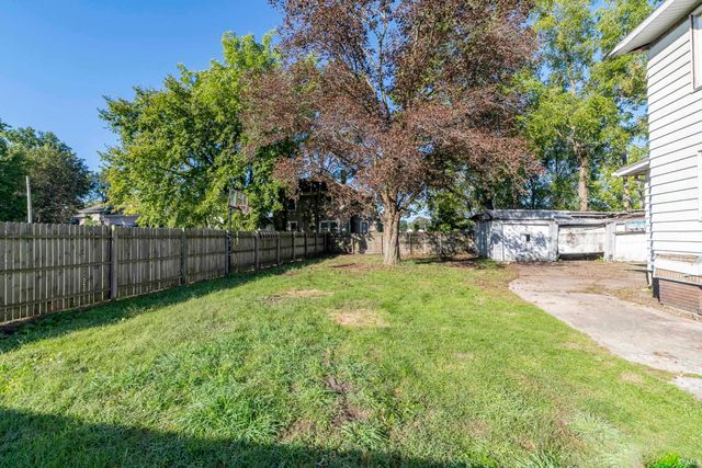 1109 Diamond Avenue, South Bend, IN 46628