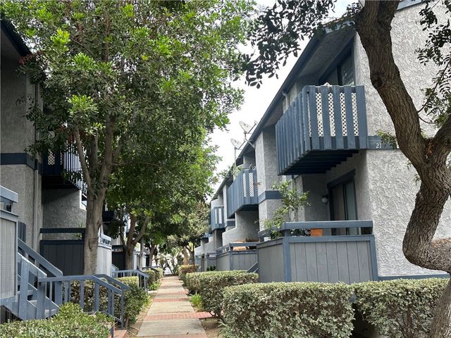 10451 Mulhall Street 25, El Monte, CA 91731