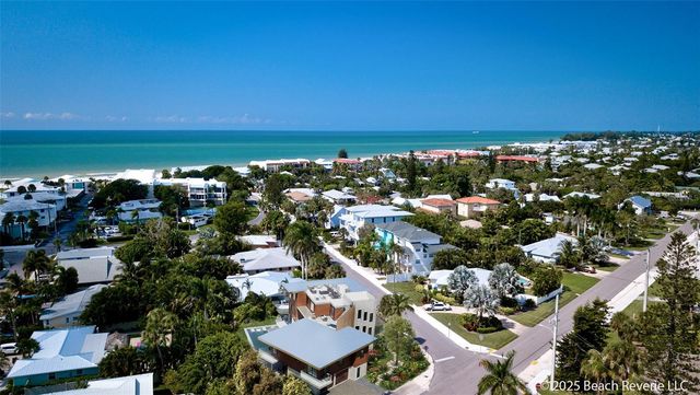 5506 HOLMES BOULEVARD, Bradenton Beach, FL 34217