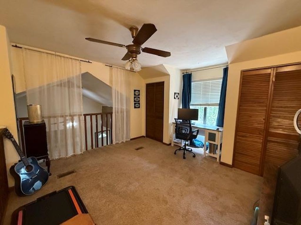 Image 28 of property listing at 1233 Cross Creek Circle, Tallahassee, FL 32301