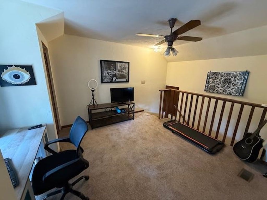 Image 29 of property listing at 1233 Cross Creek Circle, Tallahassee, FL 32301