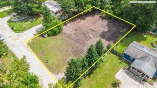 9514 Oakmont Court NE, Leland, NC 28451