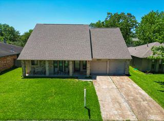 18907 Oak Bower Drive, Humble, TX 77346