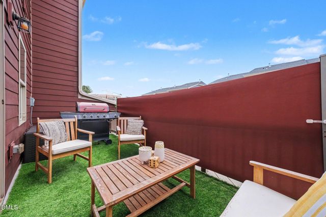 2025 Whitesmith Drive, Apex, NC 27502