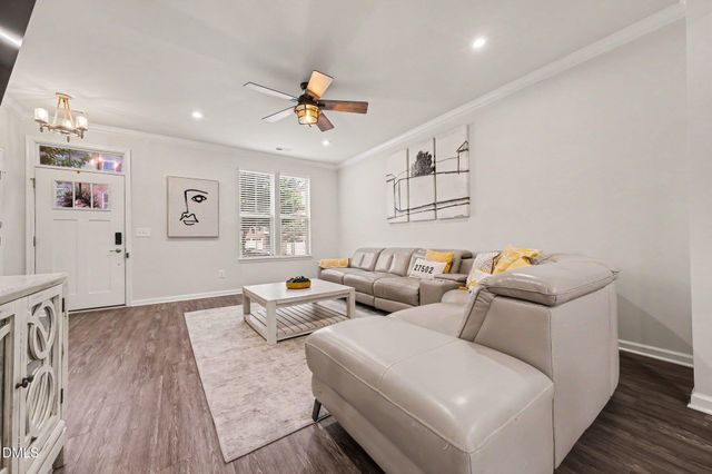 2025 Whitesmith Drive, Apex, NC 27502