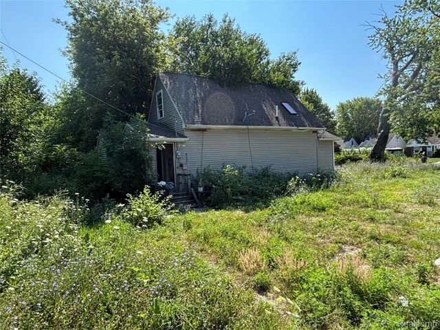 16211 Manning Street, Detroit, MI 48205