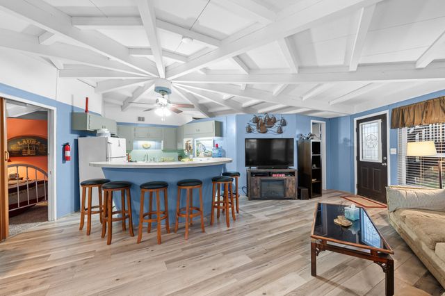 702 Seashell Drive, Surfside Beach, TX 77541