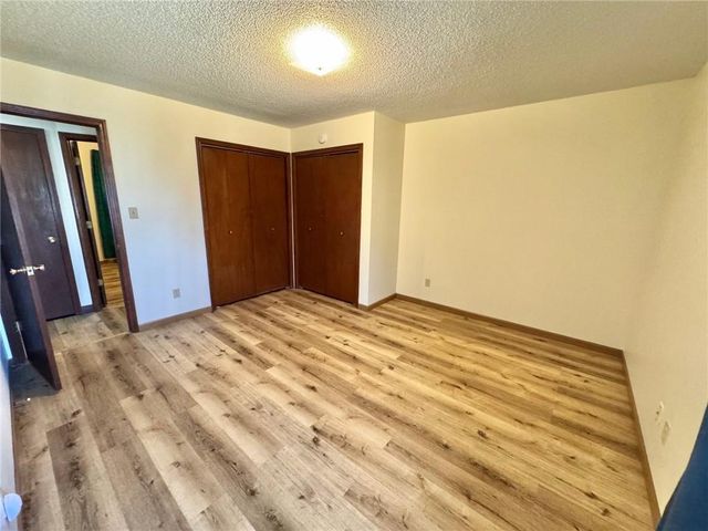 900 Summit Road, Knob Noster, MO 65336